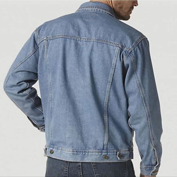1114 NWT Wrangler Rugged Wear Denim Jacket Sz XL - Picture 2 of 7